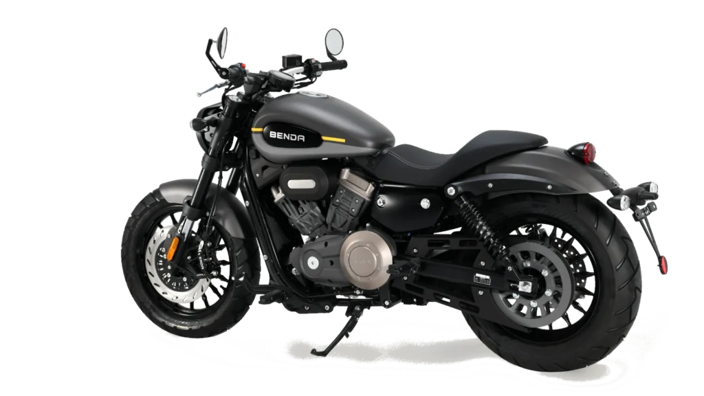 Chinchilla-125 EE-16-9 1